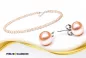 Preview: Perlenschmuck Set - Klassisch elegant - Perlenohringe rosa und Perlenkette rosa Preview: Perlenschmuck Set - Klassisch elegant - Perlenohringe rosa und Perlenkette rosa